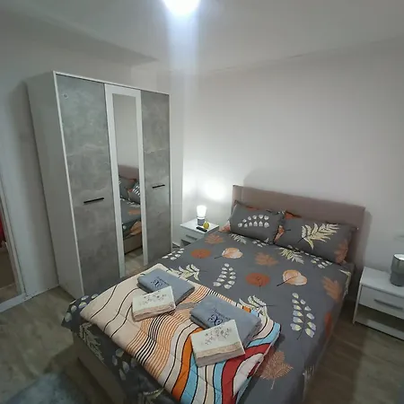 Hs Apartamento *