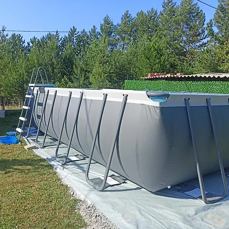 Apartament Vikend Kuca Hs *