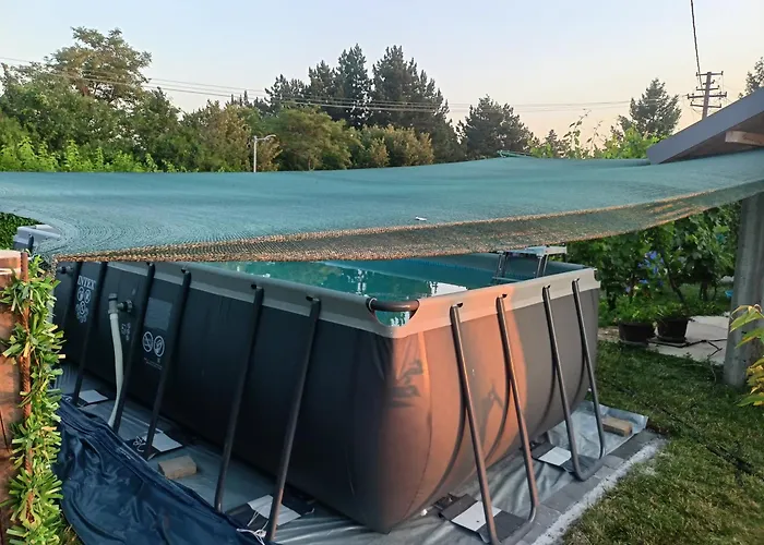 アパート Vikend Kuca Hs ピロト